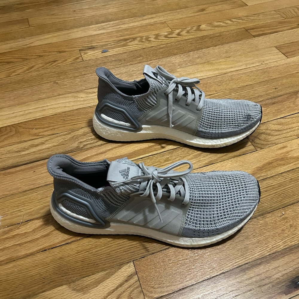 Adidas Boost - Picture 3 of 8